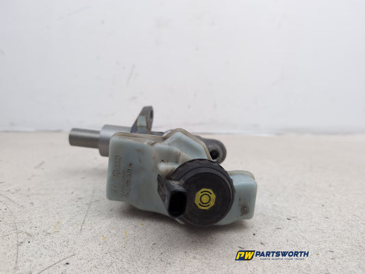 Brake Master Cylinder Assembly 1
