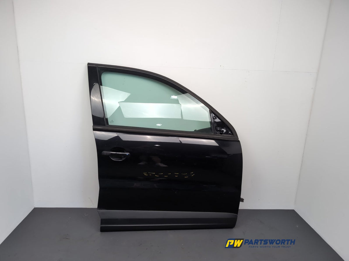 Door Front RH 1
