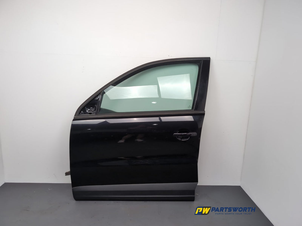 Door Front LH 1