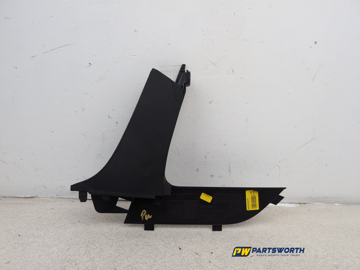 Centre Console Trim  1