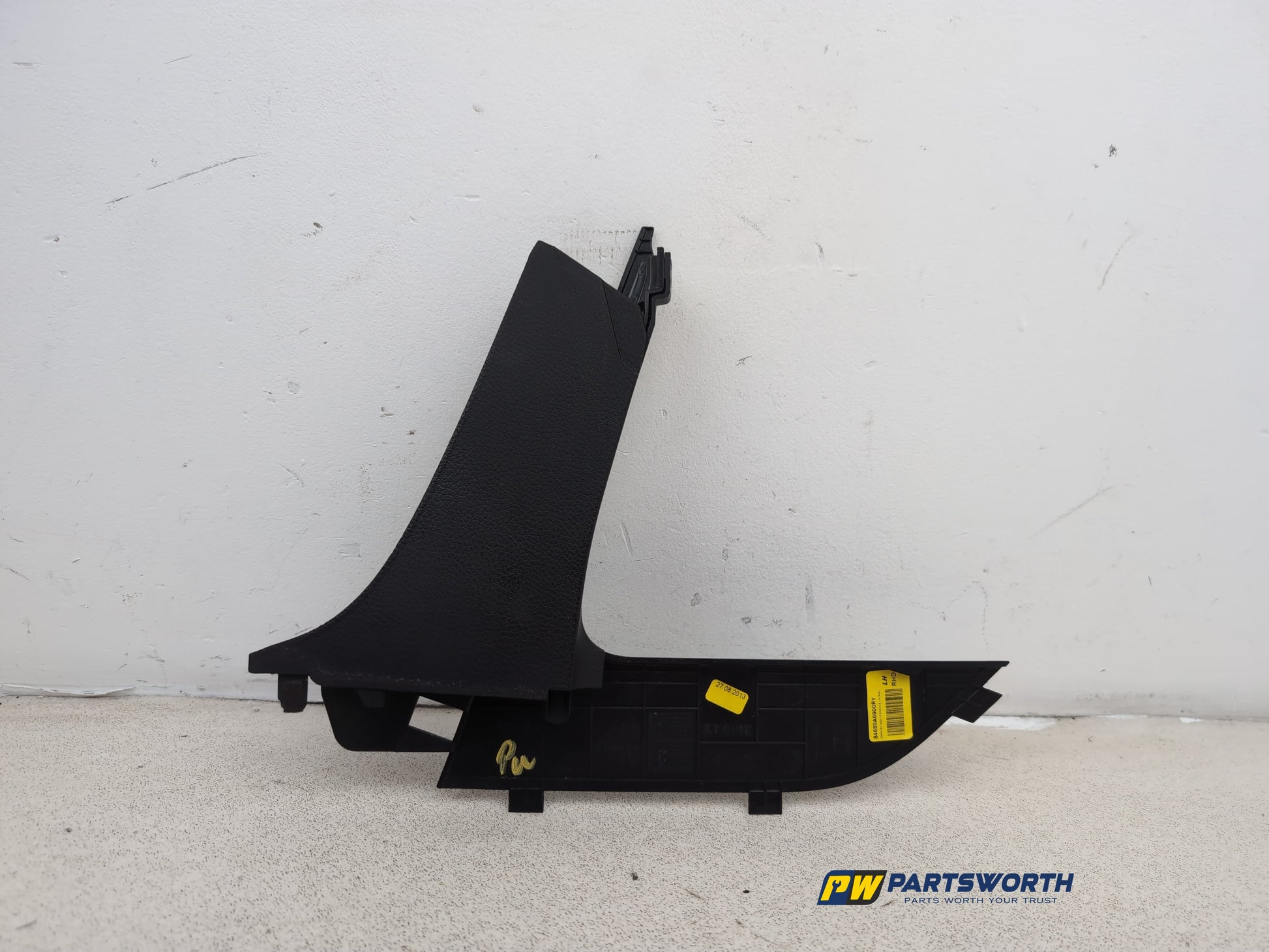 Centre Console Trim  1