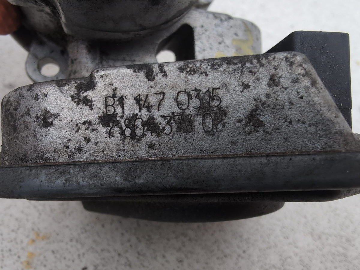 Throttle Body 7