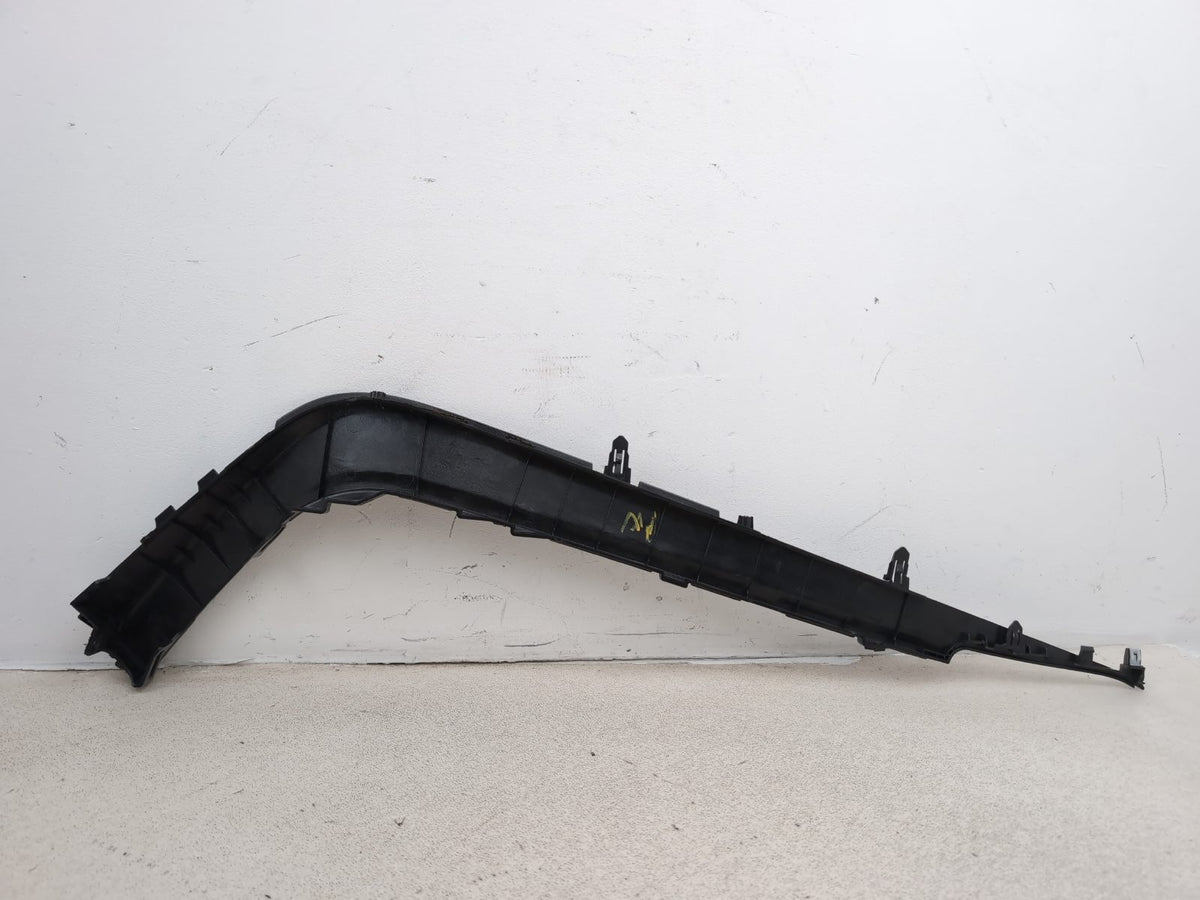 Centre Console Trim  9