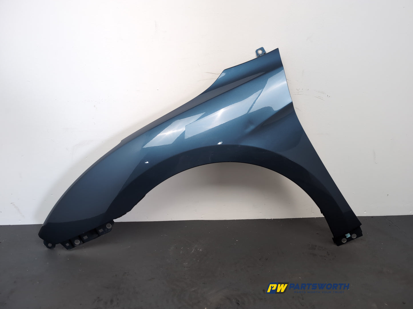 Wing Front LH 1