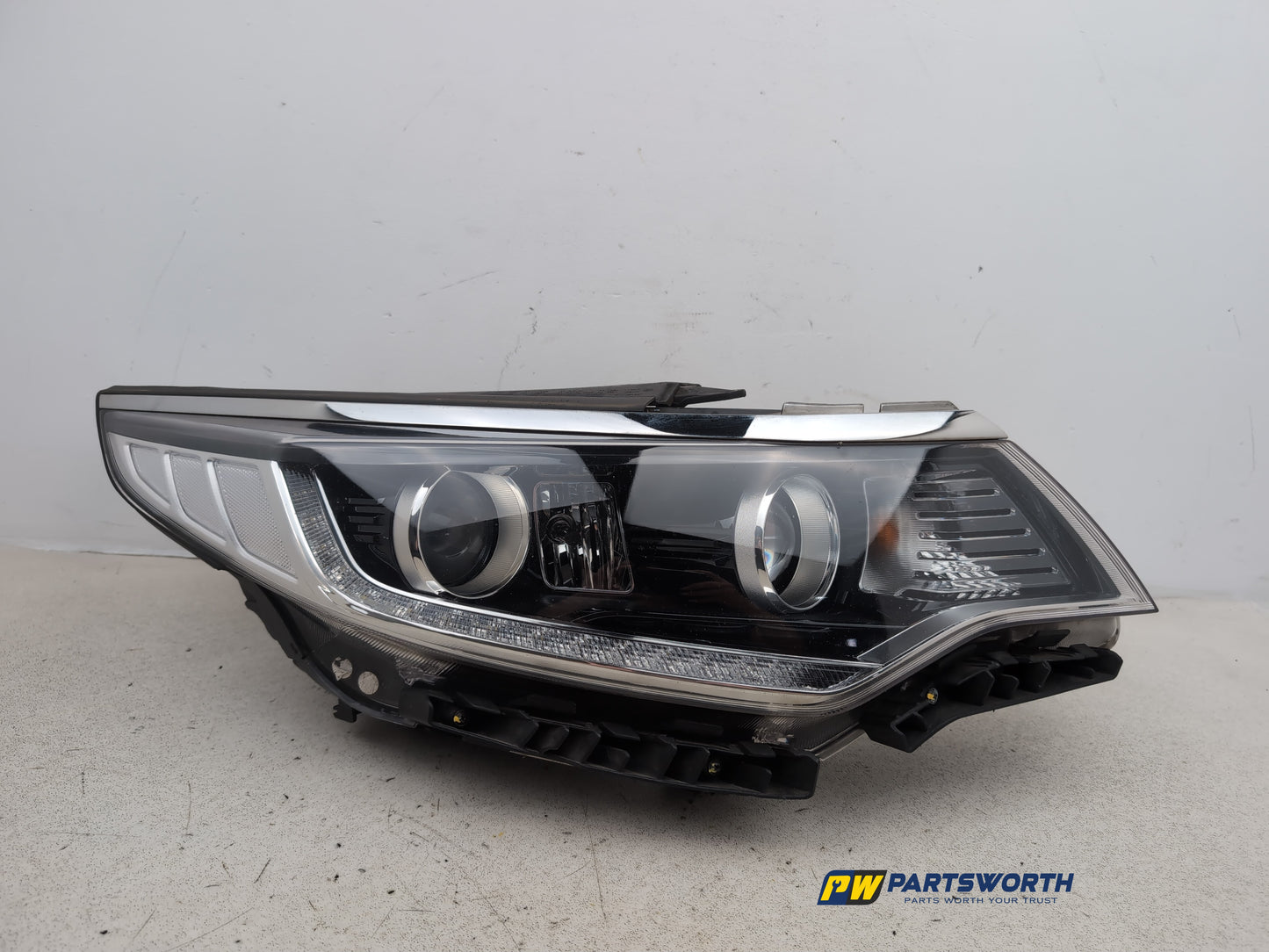 Headlamp RH 2