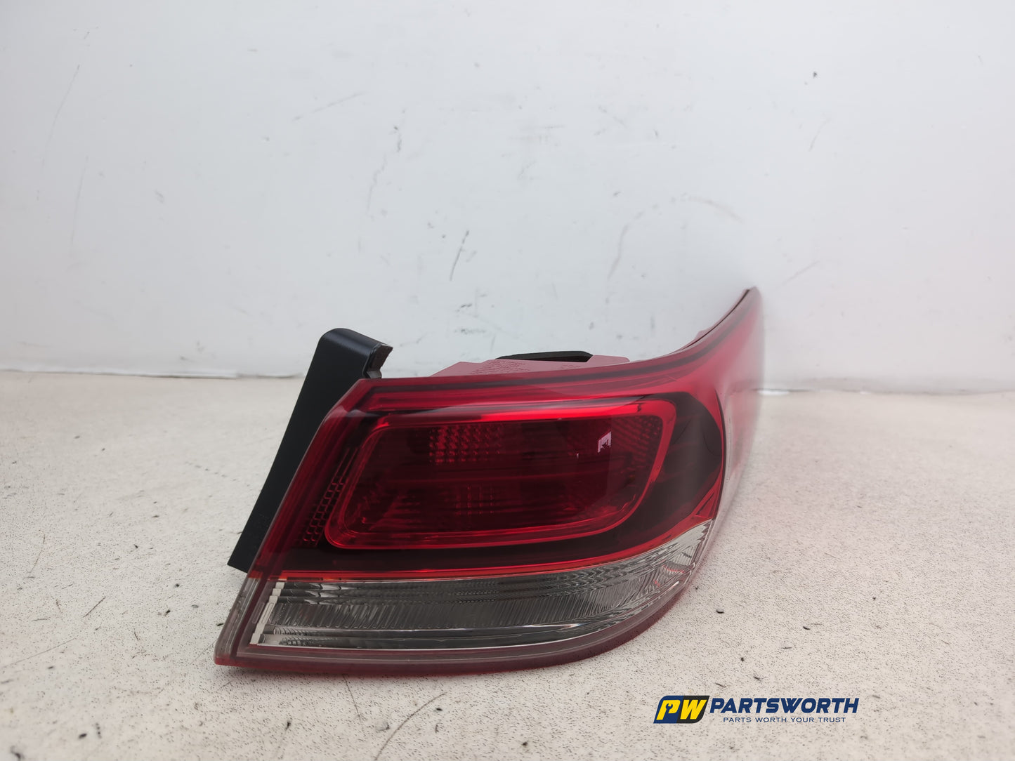 Lamp Assembly Rear RH 1