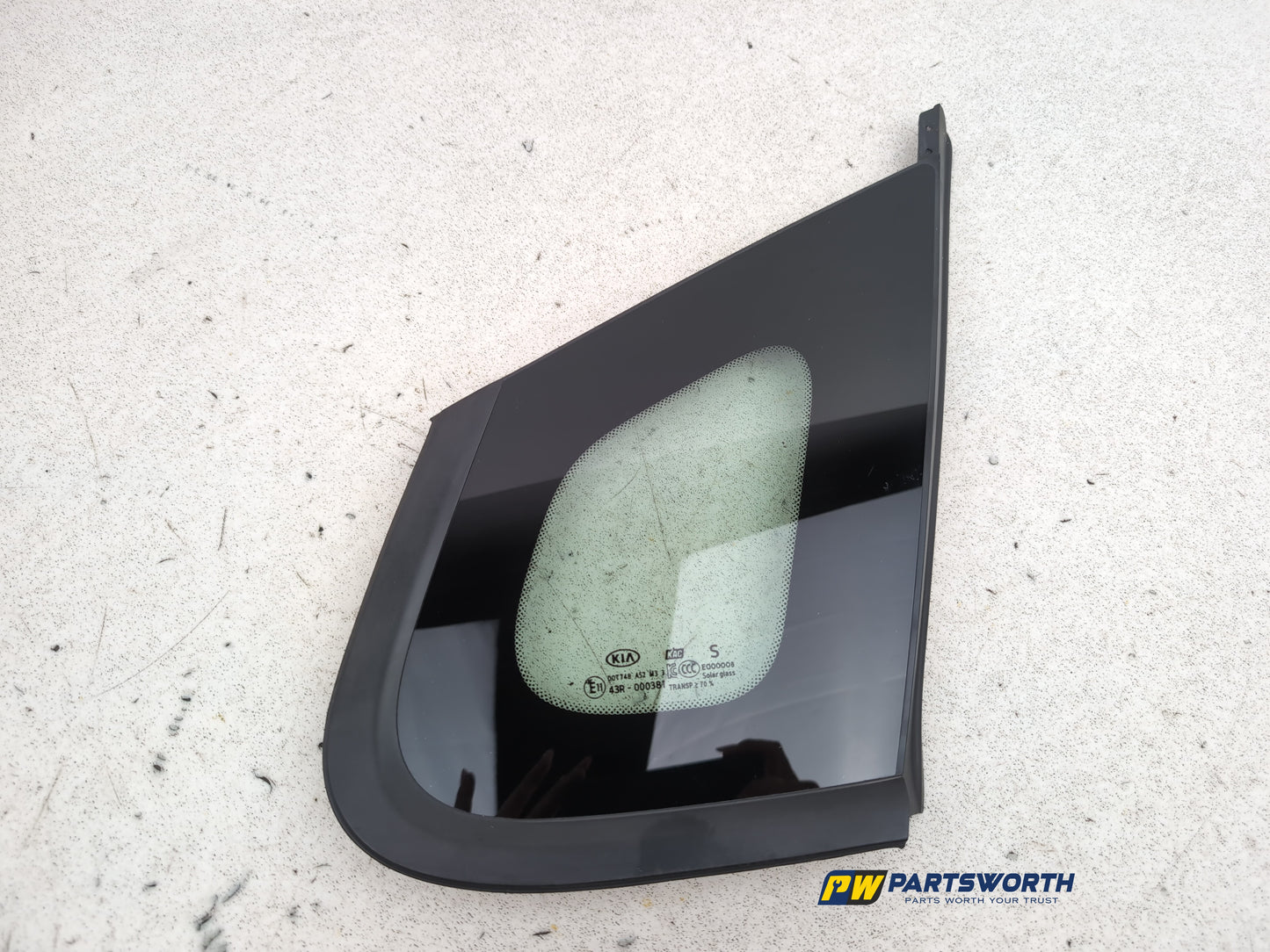 Door Glass Quarter Light Rear RH 2