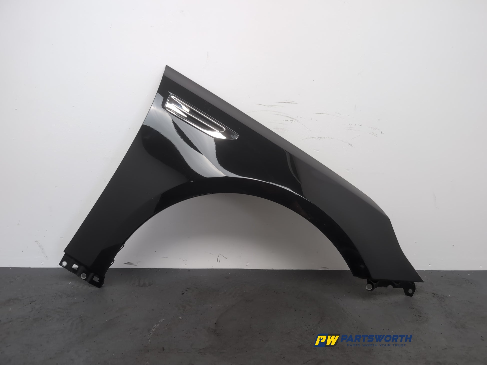 Wing Front RH 2