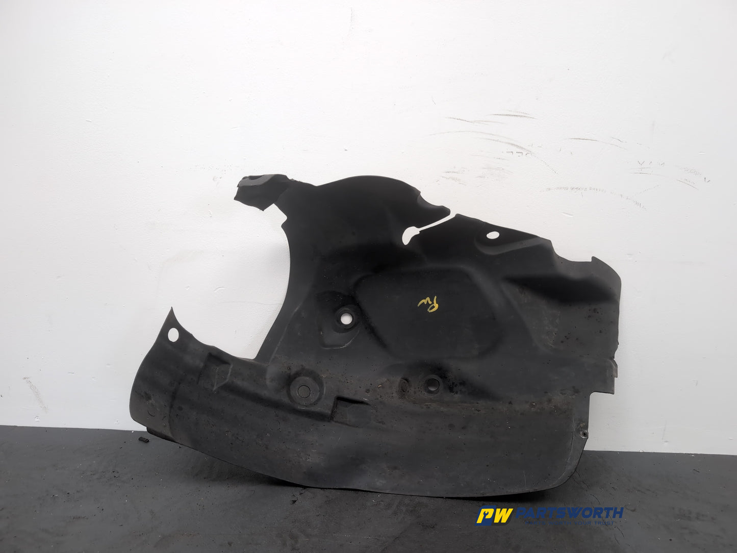 Moulding Wheel Arch Front RH 1