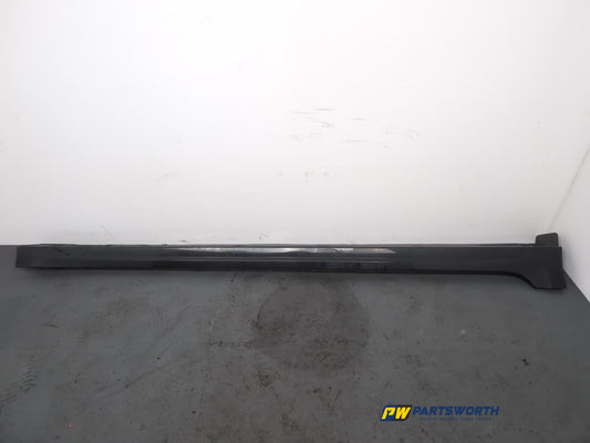 Side Skirt RH 2