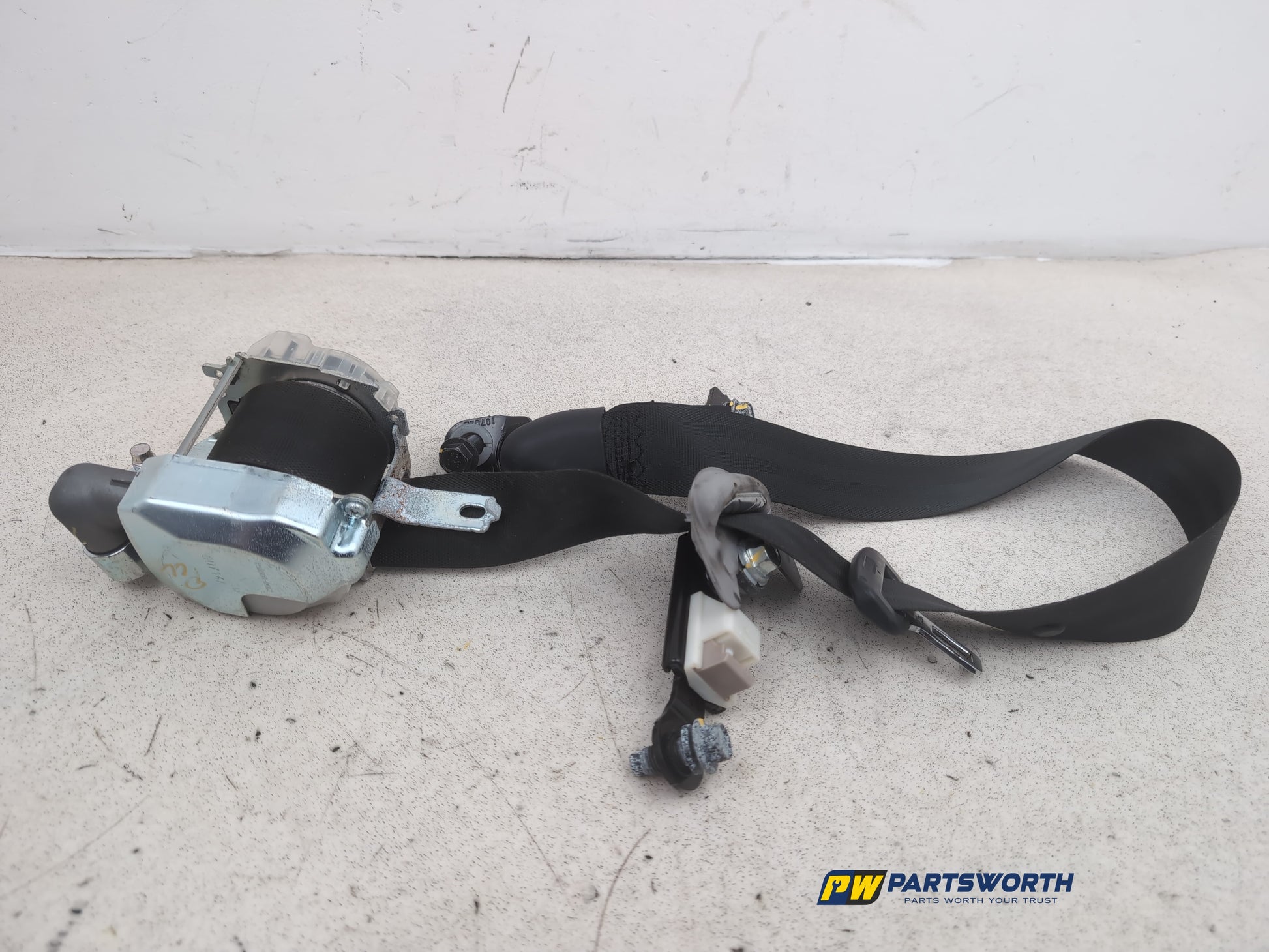 Seat Belt Front RH 1