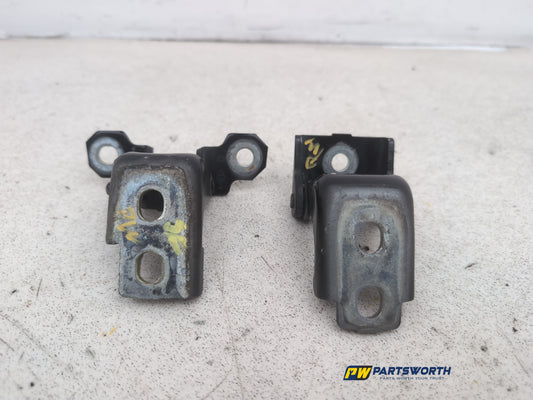 LH Front Door Hinge Pair  1