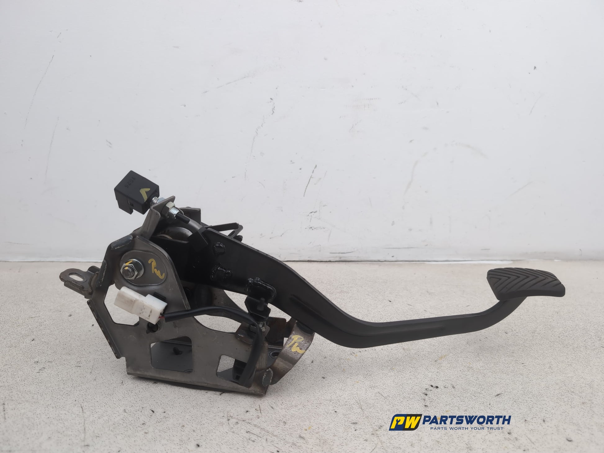 Pedal Brake and Clutch Assembly 1