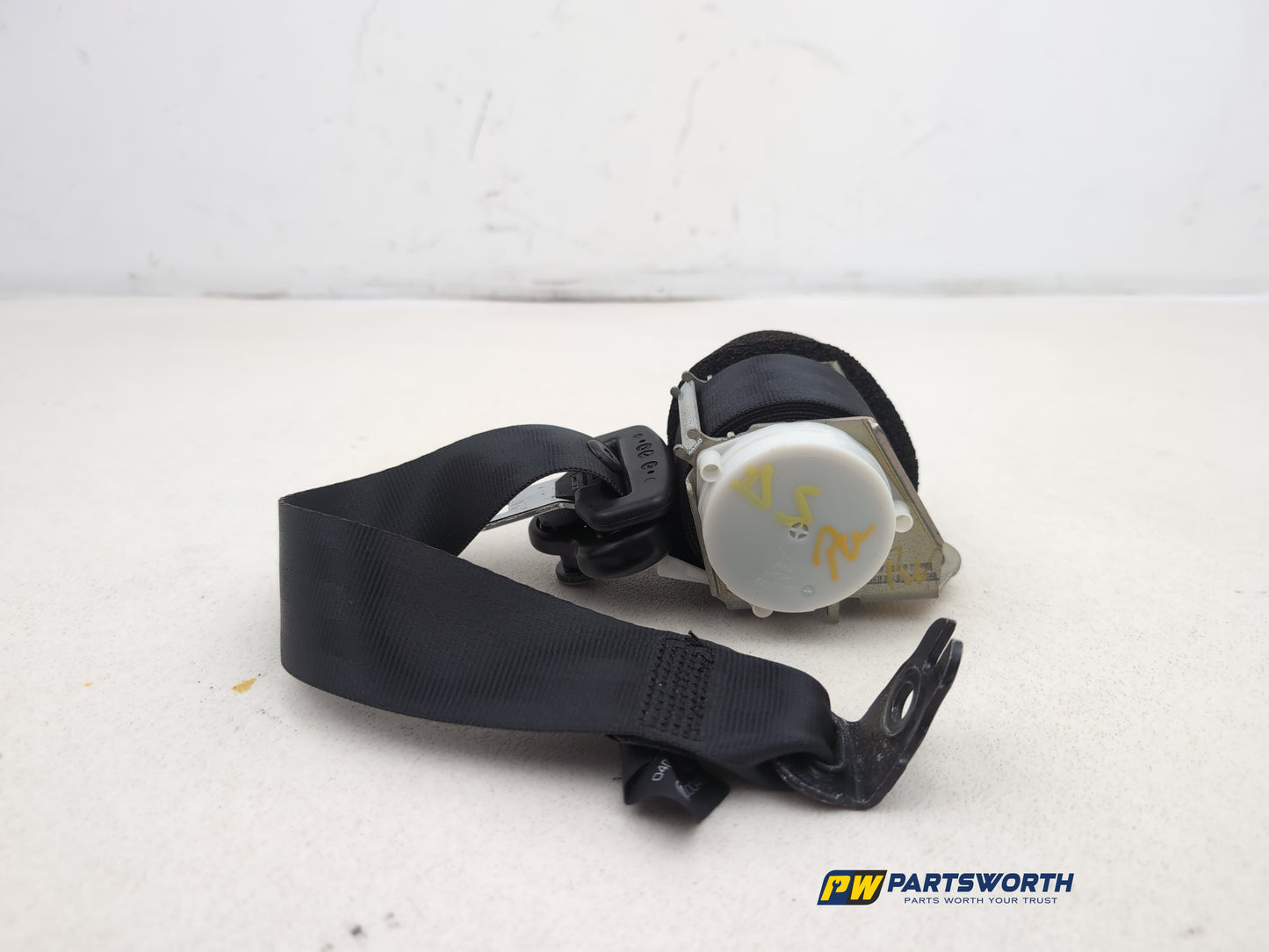 Seat Belt Rear RH 2