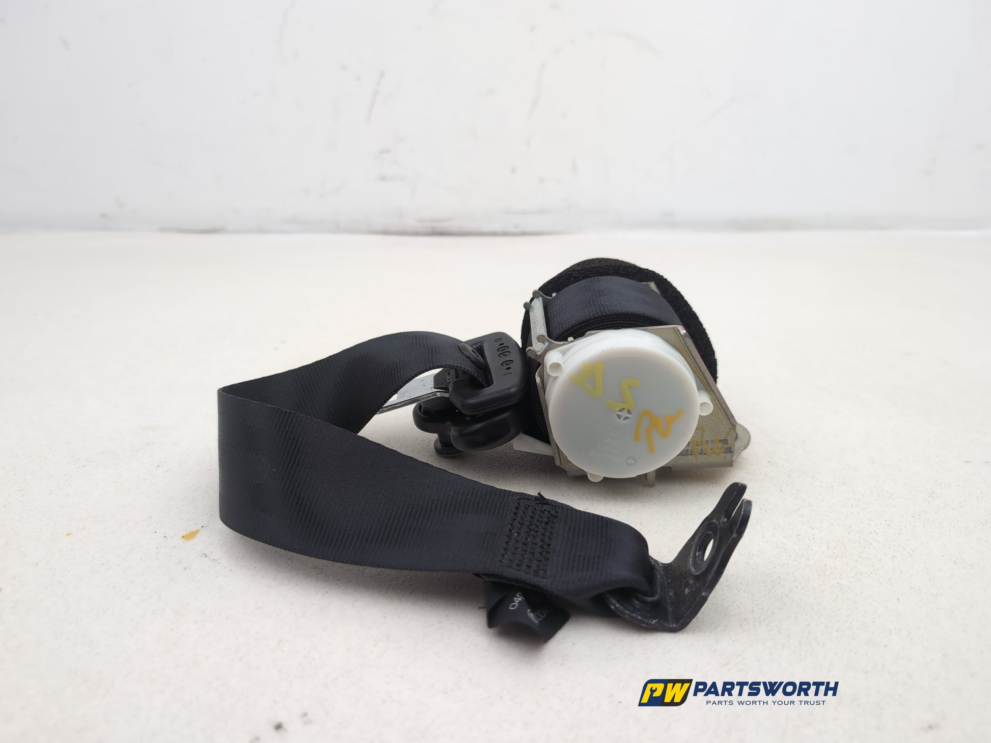 Seat Belt Rear RH 2