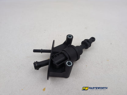 Clutch Master Cylinder 1
