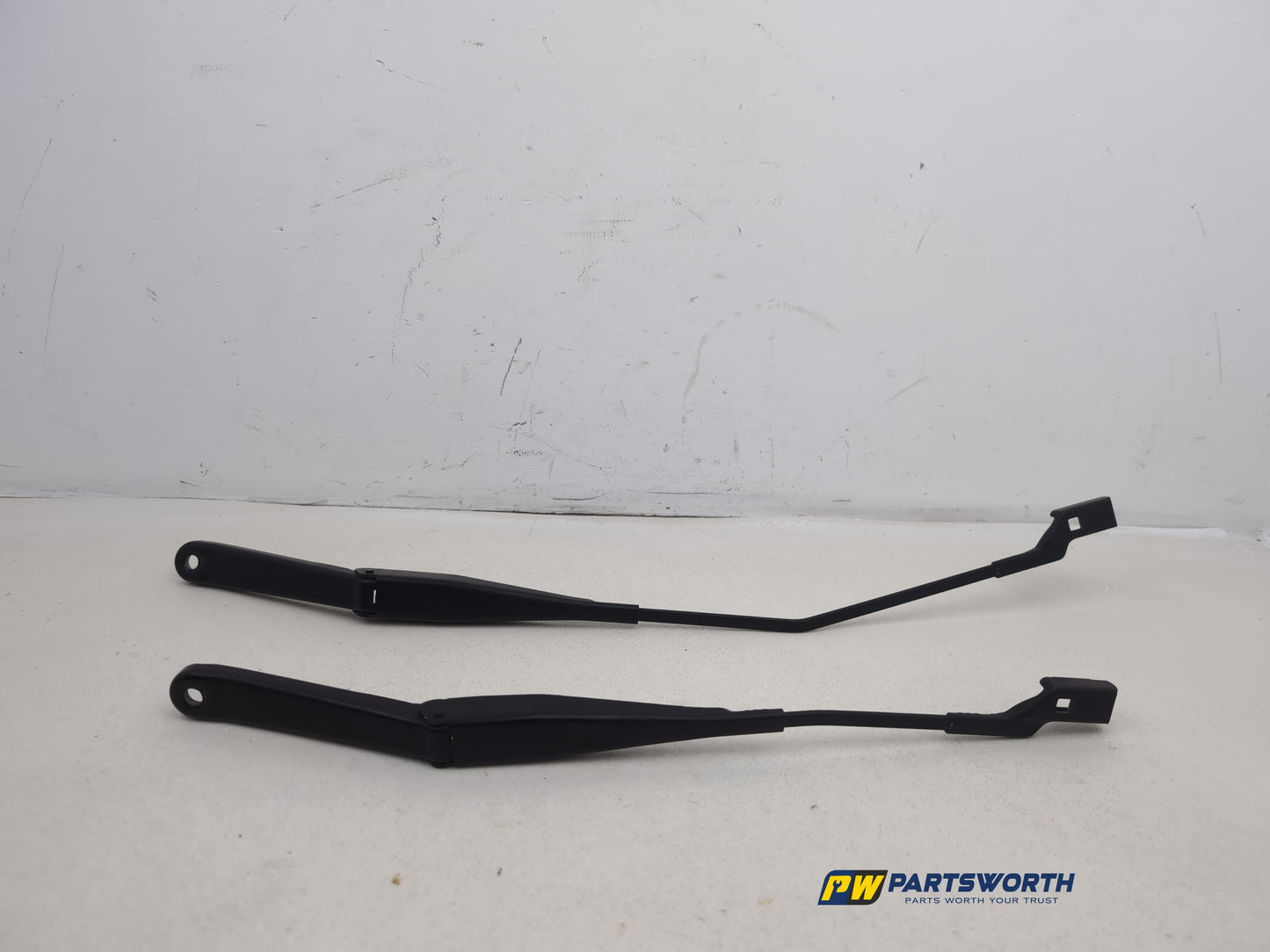 Wiper Front Arm 1