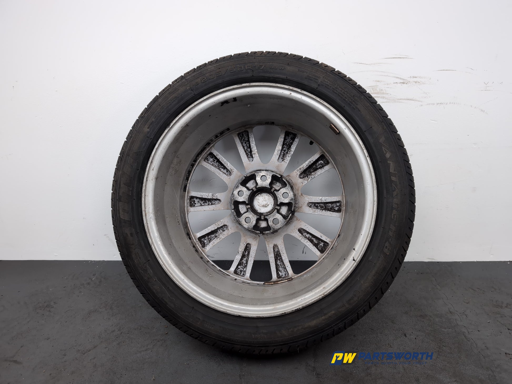 Wheel Road Alloy 15