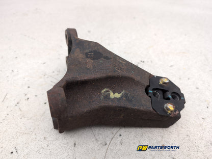 Transmission Mounting Bracket 2