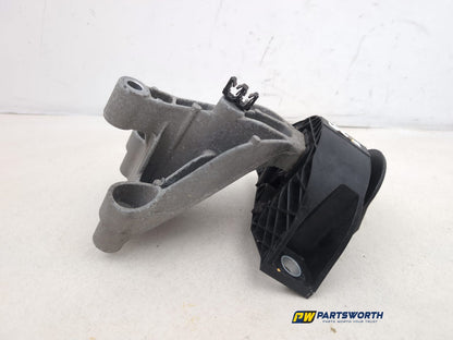 Engine Mounting Bracket 1