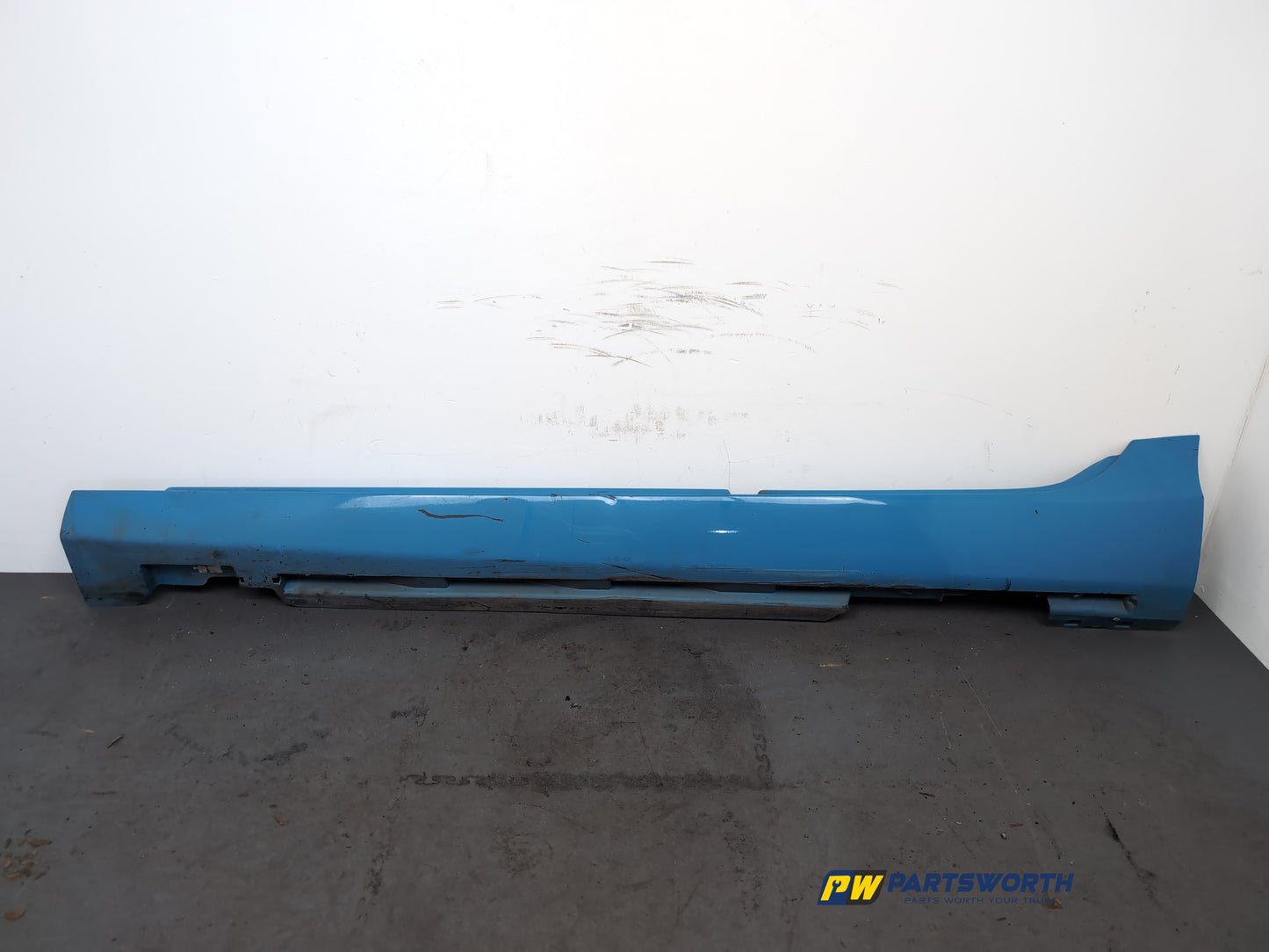 Side Skirt LH 1