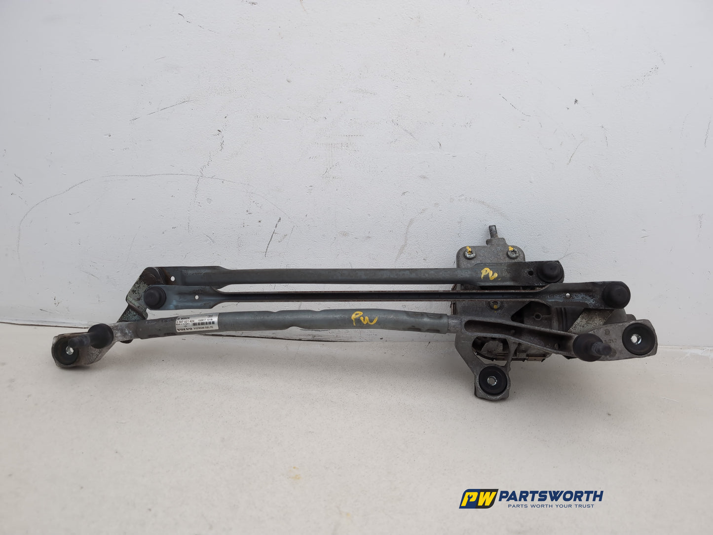 Front Wiper Motor & Mechanism / Linkage 1