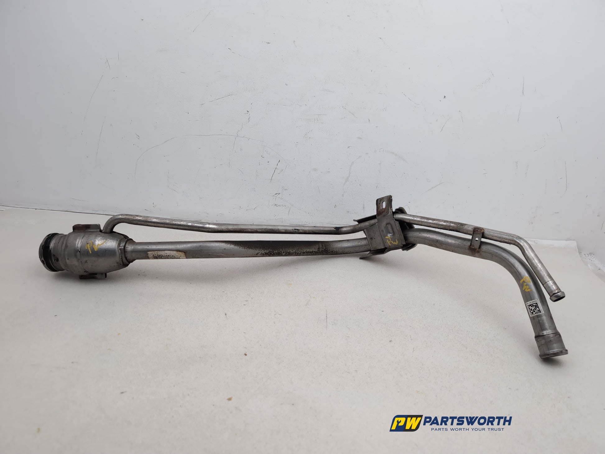 Fuel filler neck 1