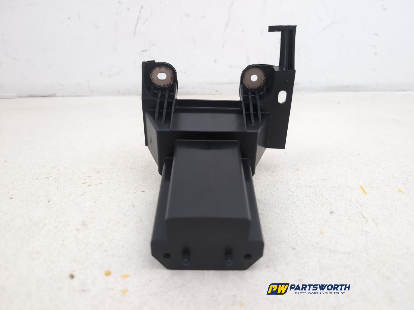 Centre Console Trim  2