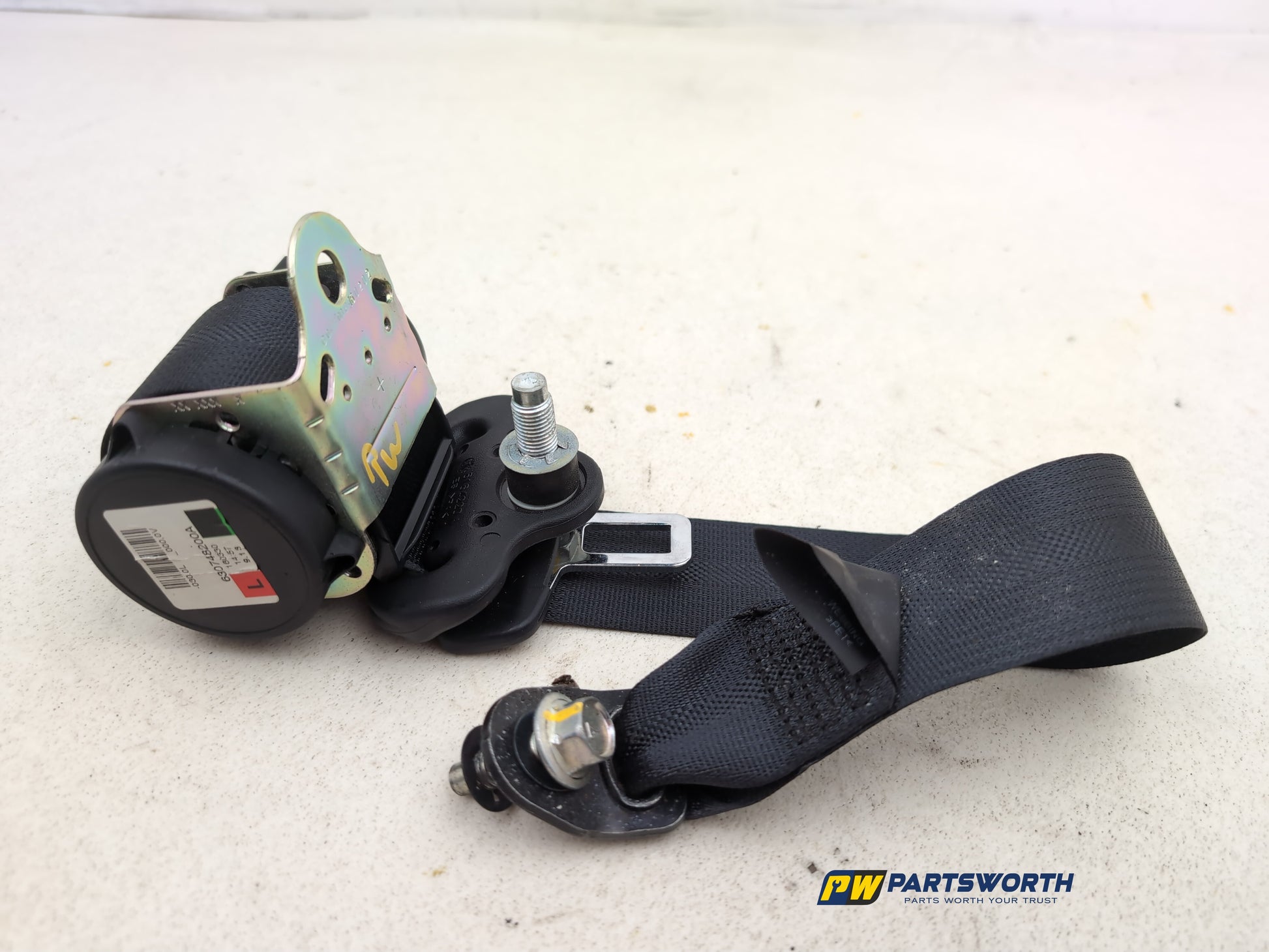 Seat Belt Rear LH 1