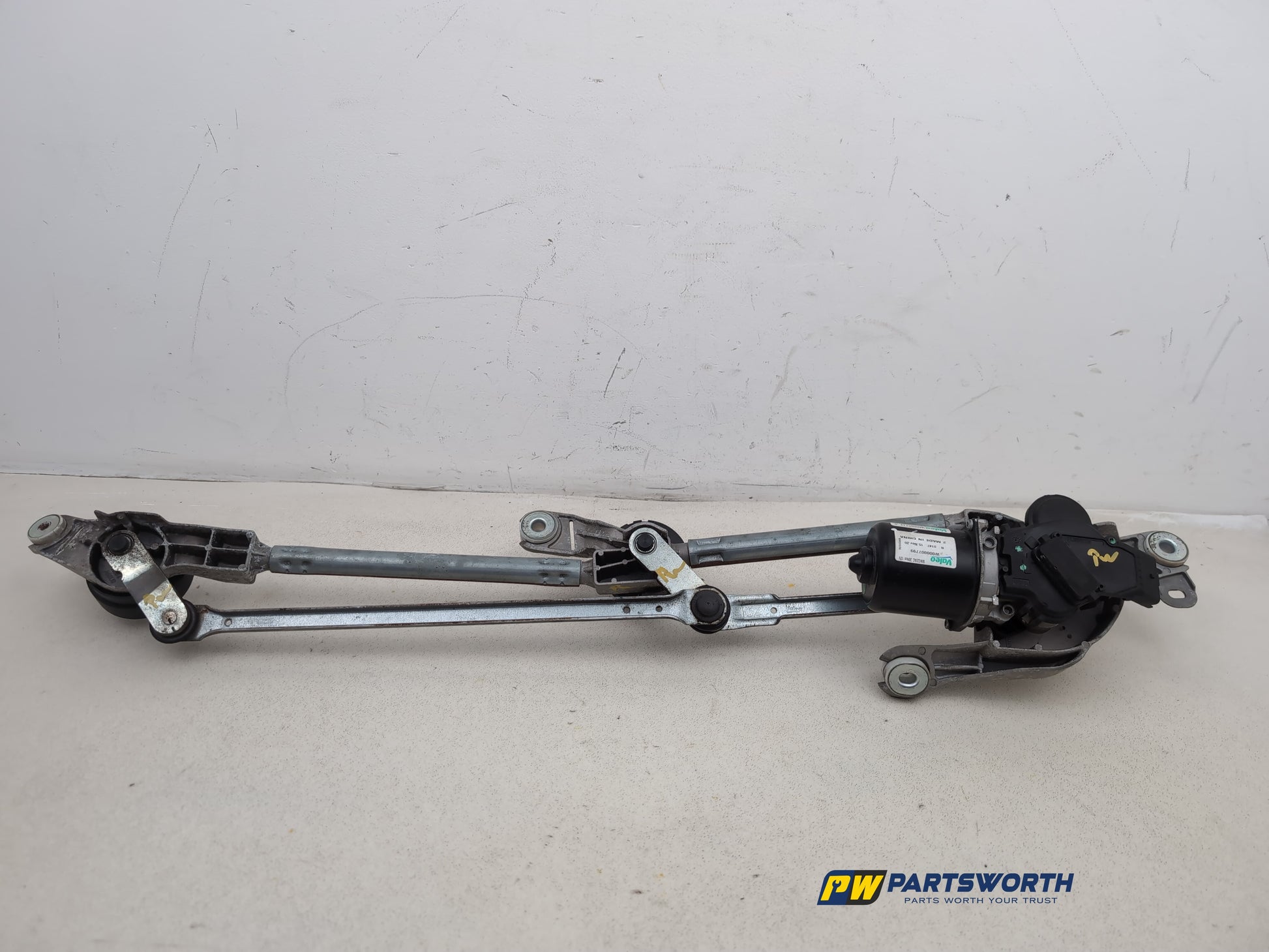 Front Wiper Motor & Mechanism / Linkage 1