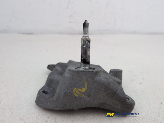 Engine Mounting Bracket 1