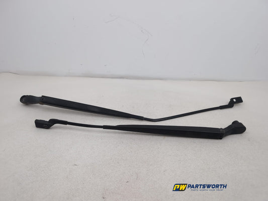 Wiper Front Arm 1