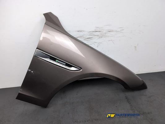 Wing Front RH 1