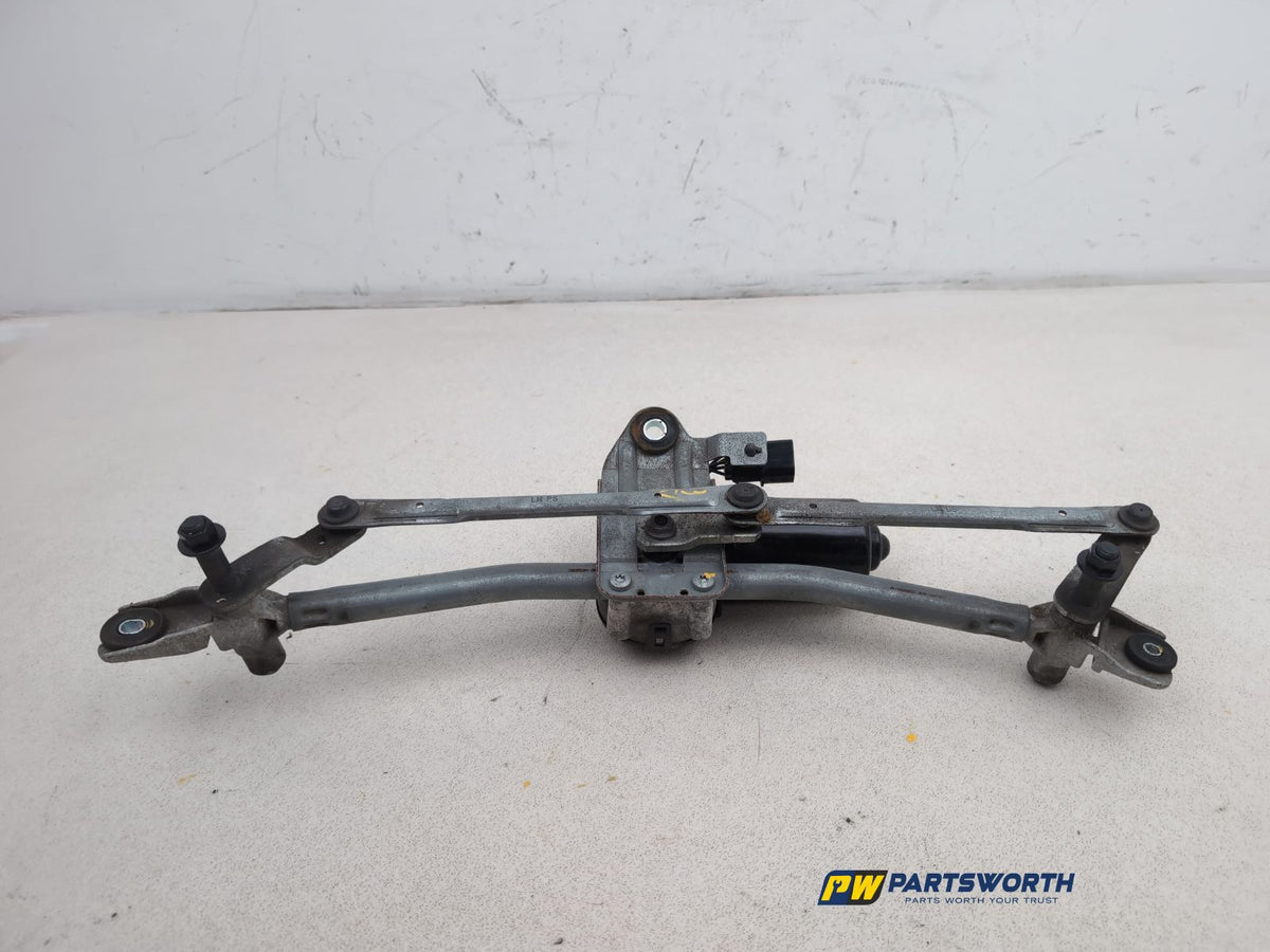 Front Wiper Motor & Mechanism / Linkage 1