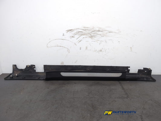 Side Skirt RH 1