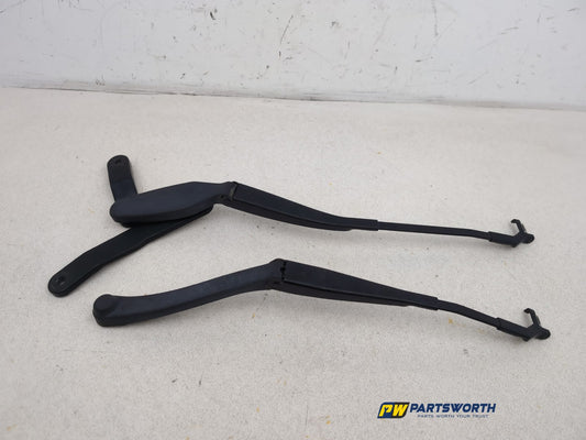 Wiper Front Arm 1