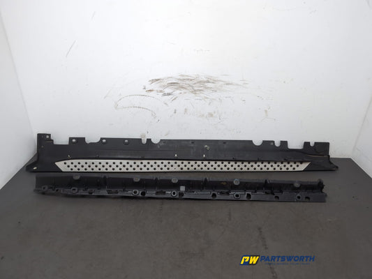 Side Skirt RH 1