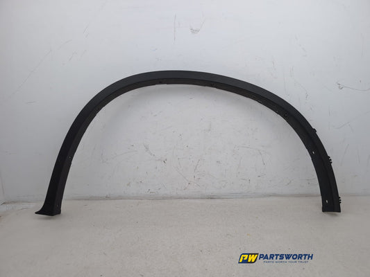 Moulding Wheel Arch Front RH 1