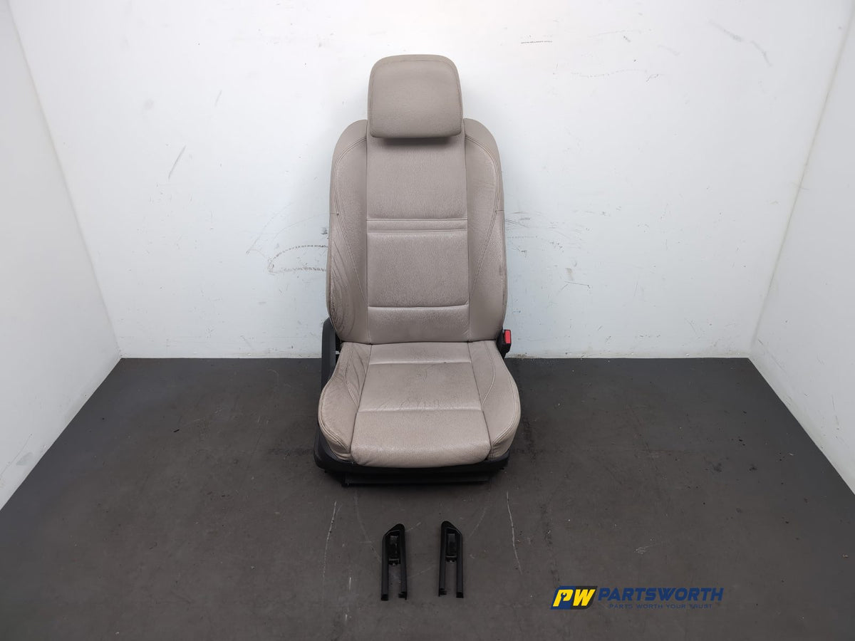 Seat Front RH 1