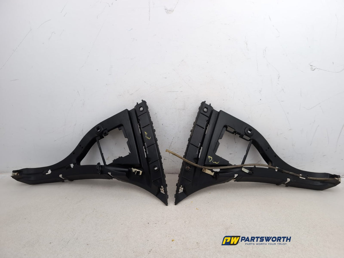 Jaguar Xj Portfolio X350 Rear Bumper Mounting Bracket Pair Aw9317b931a 2010-15