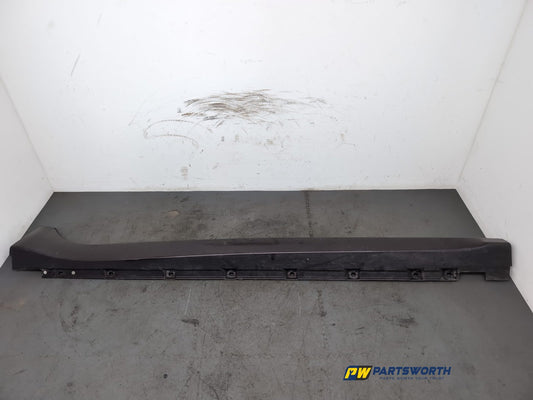 Side Skirt RH 1