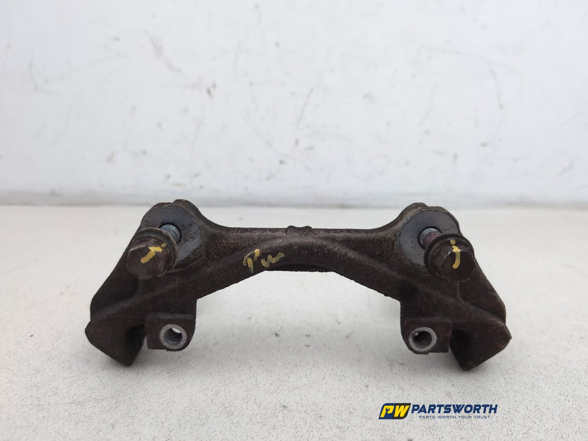 Jaguar Xf R-Sport X260 Saloon Brake Caliper Front Support Passenger Hk832b135ab