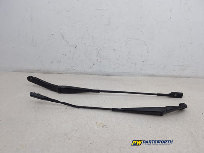 Wiper Front Arm 1