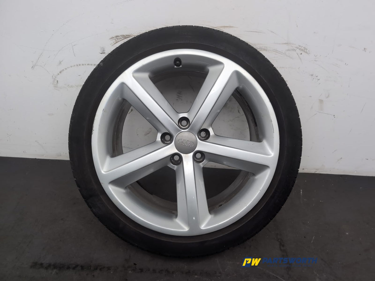 Audi A5 S Line Tfsi 8t/8f Alloy Wheel With Tyre X1 245/40 R18 8t0601025m
