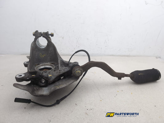 Mini Cooper F56 Hatchback Wheel Hub Front Right 6876848 2014-2018