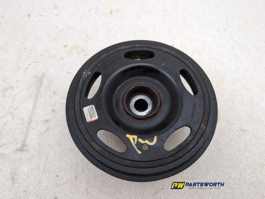 Vauxhall Corsa D 1.0l Petrol Crankshaft Pulley 55574771 2006-2014