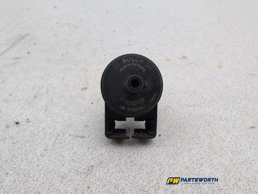 Vauxhall Corsa D 1.0l Petrol Evaporation Solenoid Valve 55566514 2006-2014