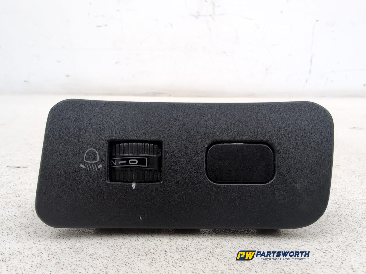 Switch Headlamp 1