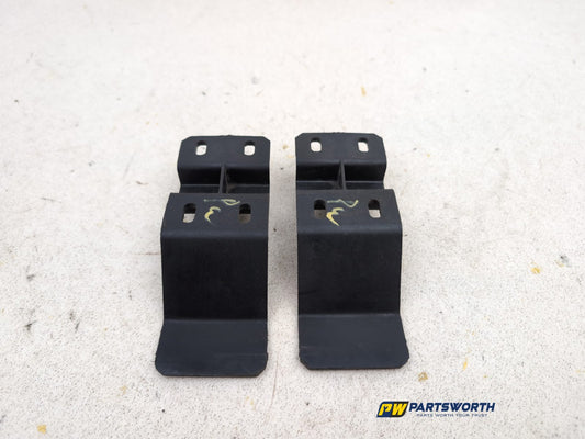 Alfa Romeo Spider T Spark 916 Convertible Front Bumper Mounting Bracket Pair