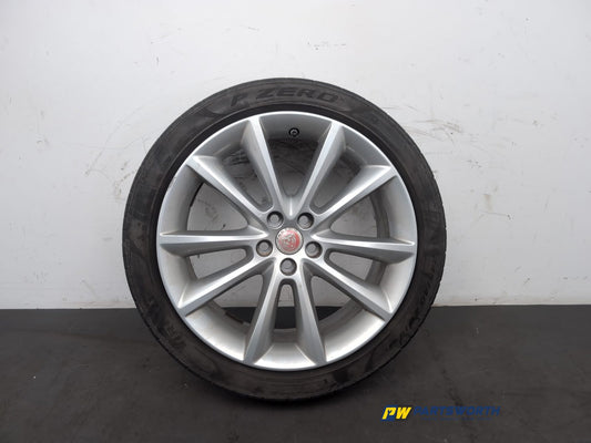 Jaguar Xf X260 Saloon Alloy Wheel With Tyre 245/40 R19 Gx631007ja